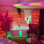 Solny Z Jacuzzi