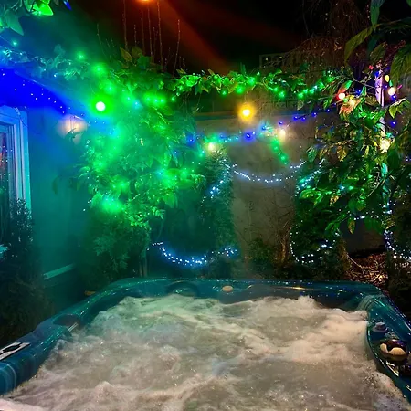 Solny Z Jacuzzi Lejlighed